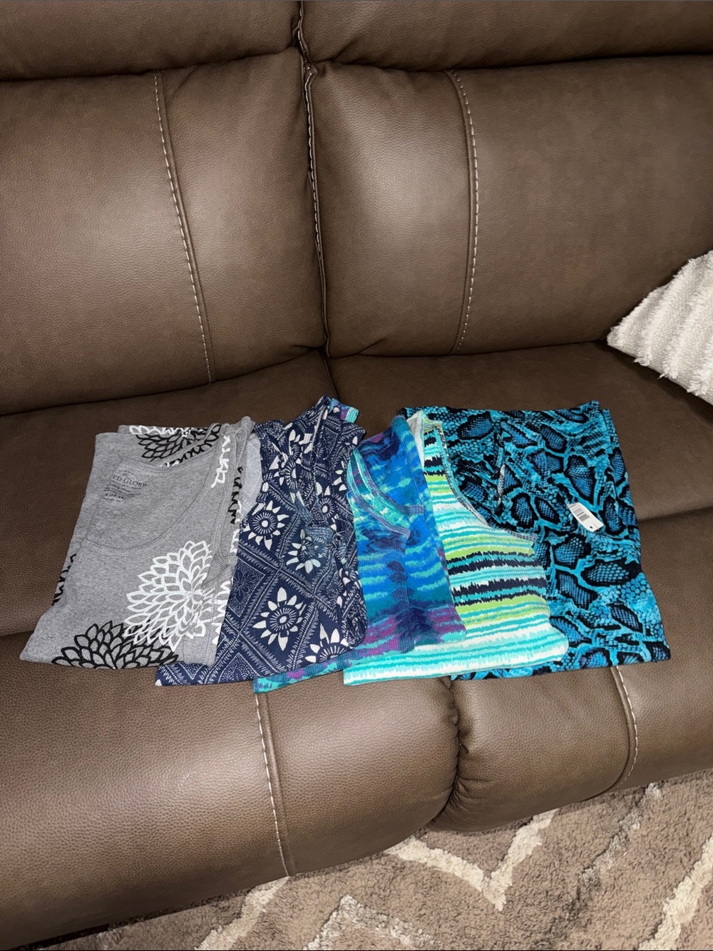 Womens Large Tank Top Bundle